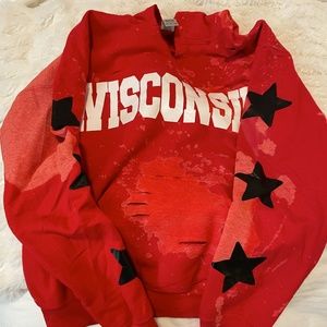 WISCONSIN SWEATSHIRT- VARSITY ALL AROUND BLEACHED DISTRESSED HOODIE